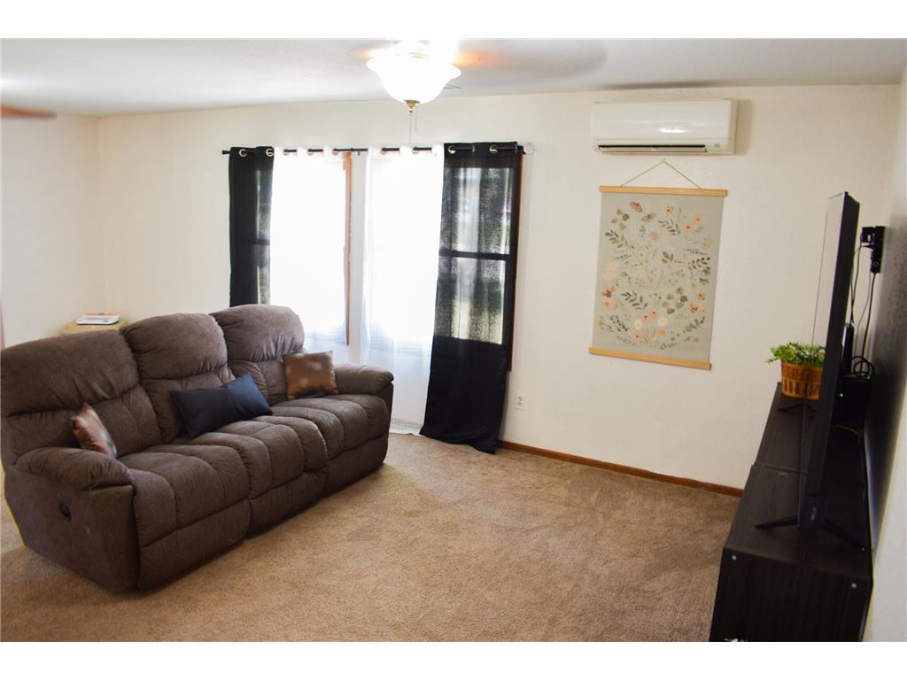 412 1st Street NE Menahga MN 56464 7088046 image12