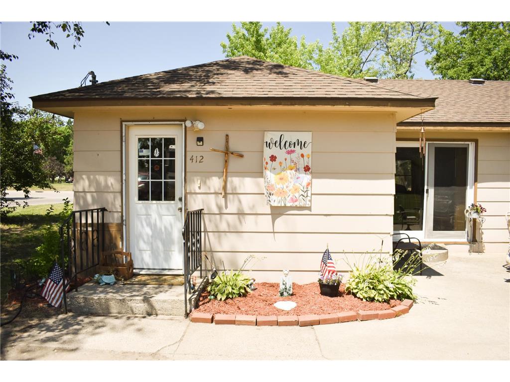 412 1st Street NE Menahga MN 56464 7088046 image2