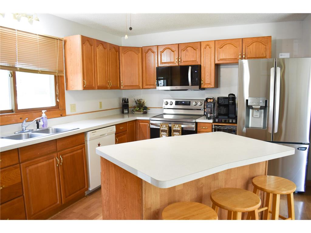 412 1st Street NE Menahga MN 56464 7088046 image7