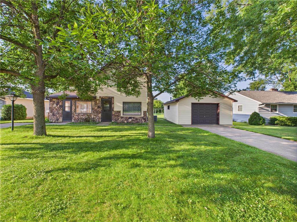 412 1st Street SW Melrose MN 56352 6762174 image1