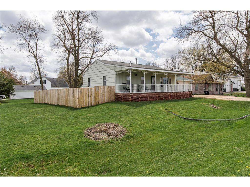 412 4th Avenue NE Grand Meadow MN 55936 6363315 image1