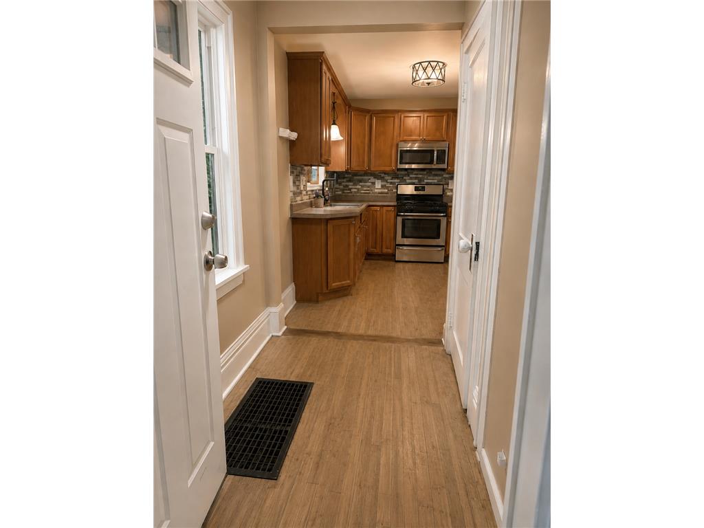 412 4th Avenue S South Saint Paul MN 55075 7083772 image4