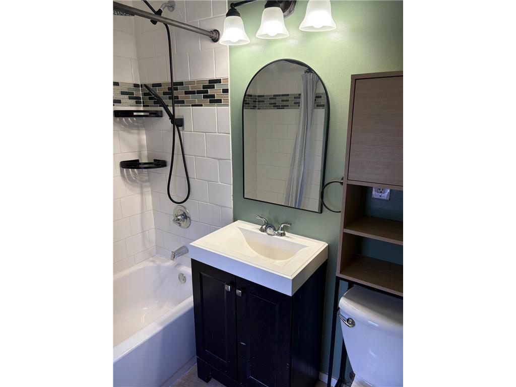412 4th Avenue S South Saint Paul MN 55075 7083772 image8
