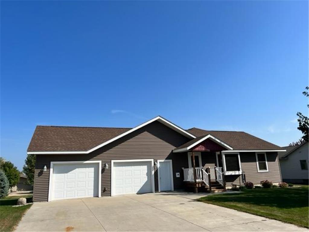 412 8th Street SW Wadena MN 56482 6437813 image1