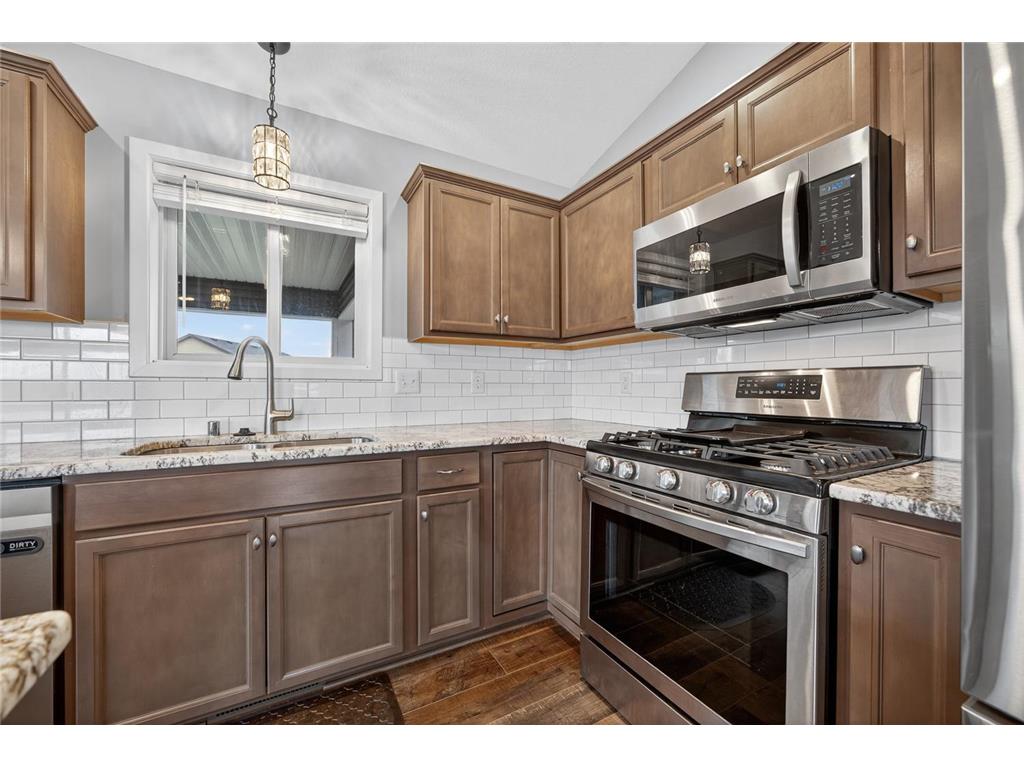 412 9th Street W Mantorville MN 55955 6808755 image12