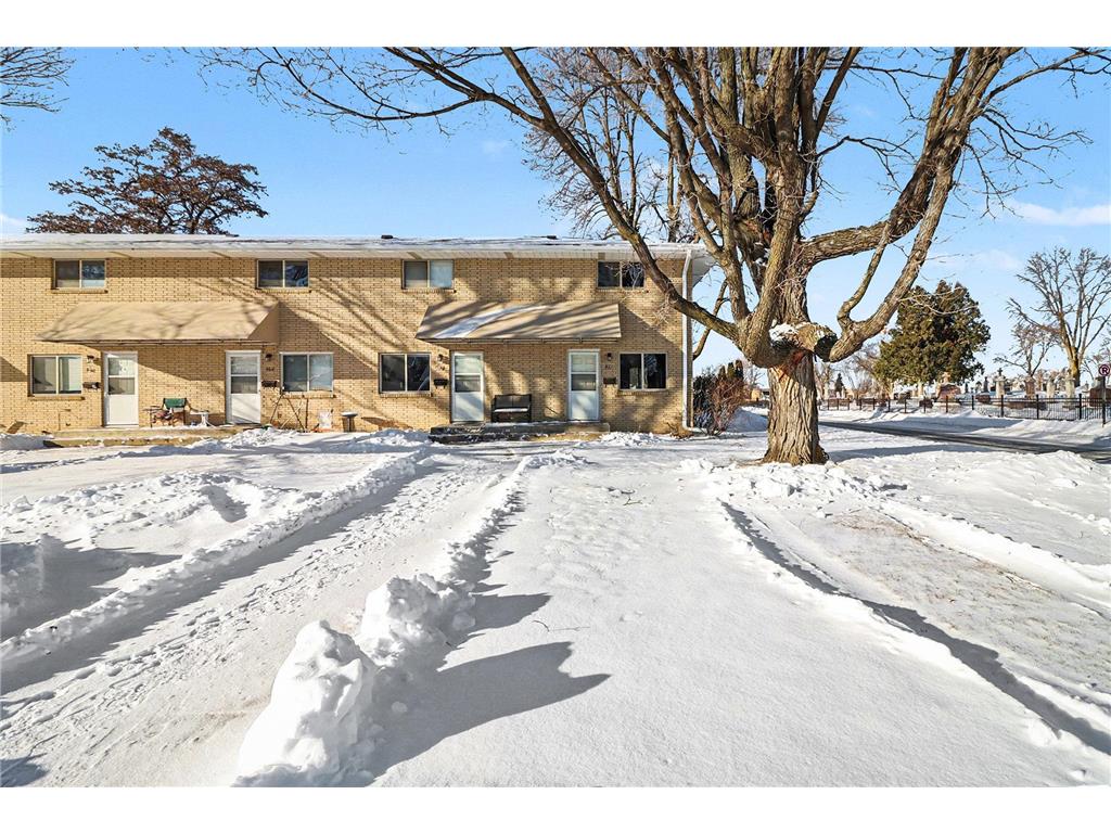 412 Church Avenue N New Prague MN 56071 7004729 image1