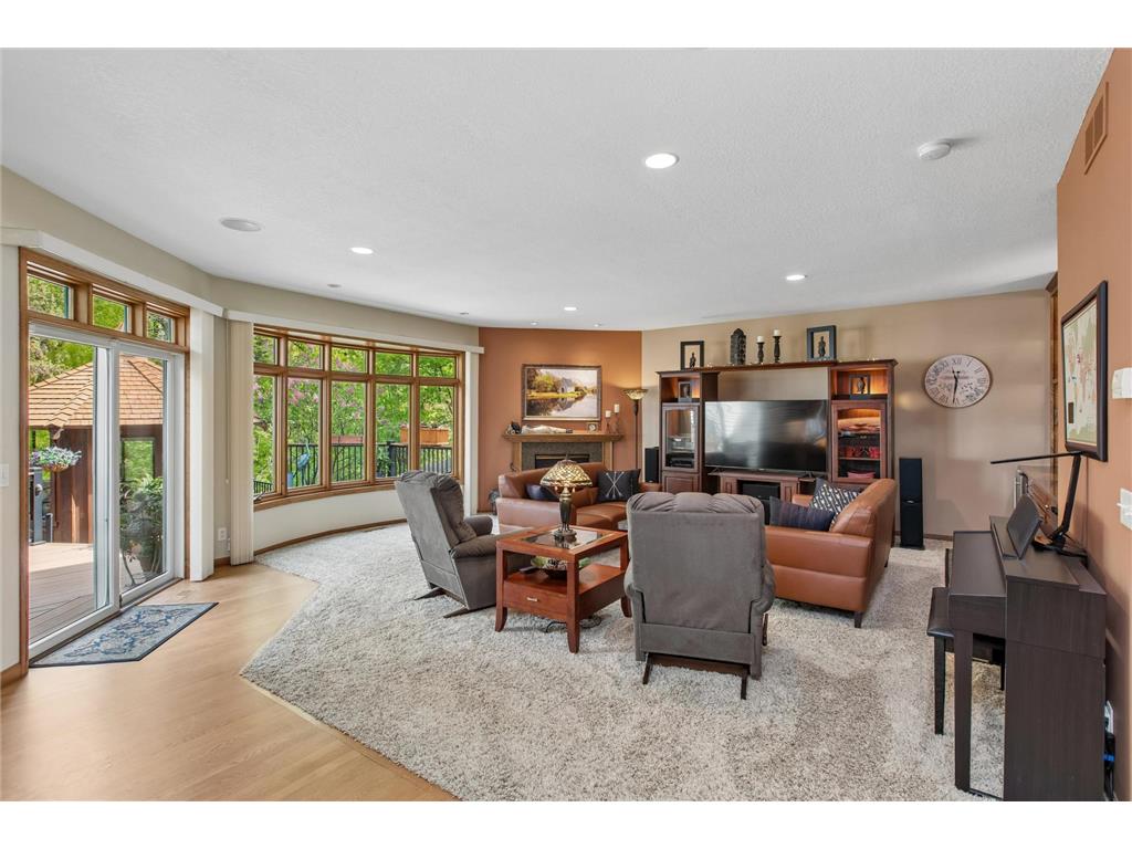 412 E 135th Street Burnsville MN 55337 7067573 image11