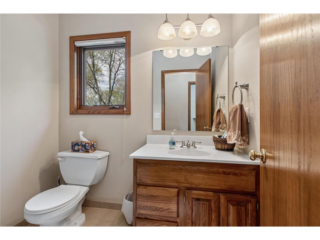 412 E 135th Street Burnsville MN 55337 7067573 image42