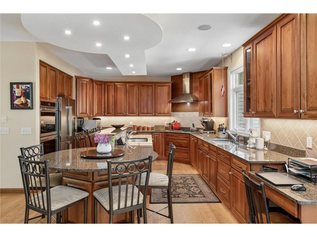 412 E 135th Street Burnsville MN 55337 7067573 image6