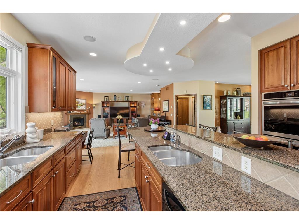 412 E 135th Street Burnsville MN 55337 7067573 image9