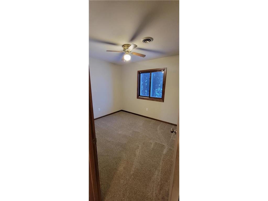 412 E Hamilton Avenue Baudette MN 56623 7005939 image14