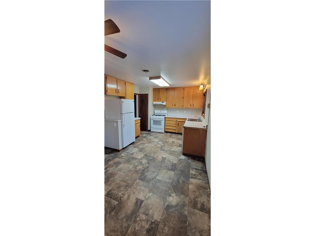 412 E Hamilton Avenue Baudette MN 56623 7005939 image7