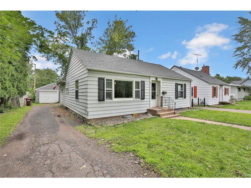 412 Grove Street N Mora MN 55051 6587784 image1