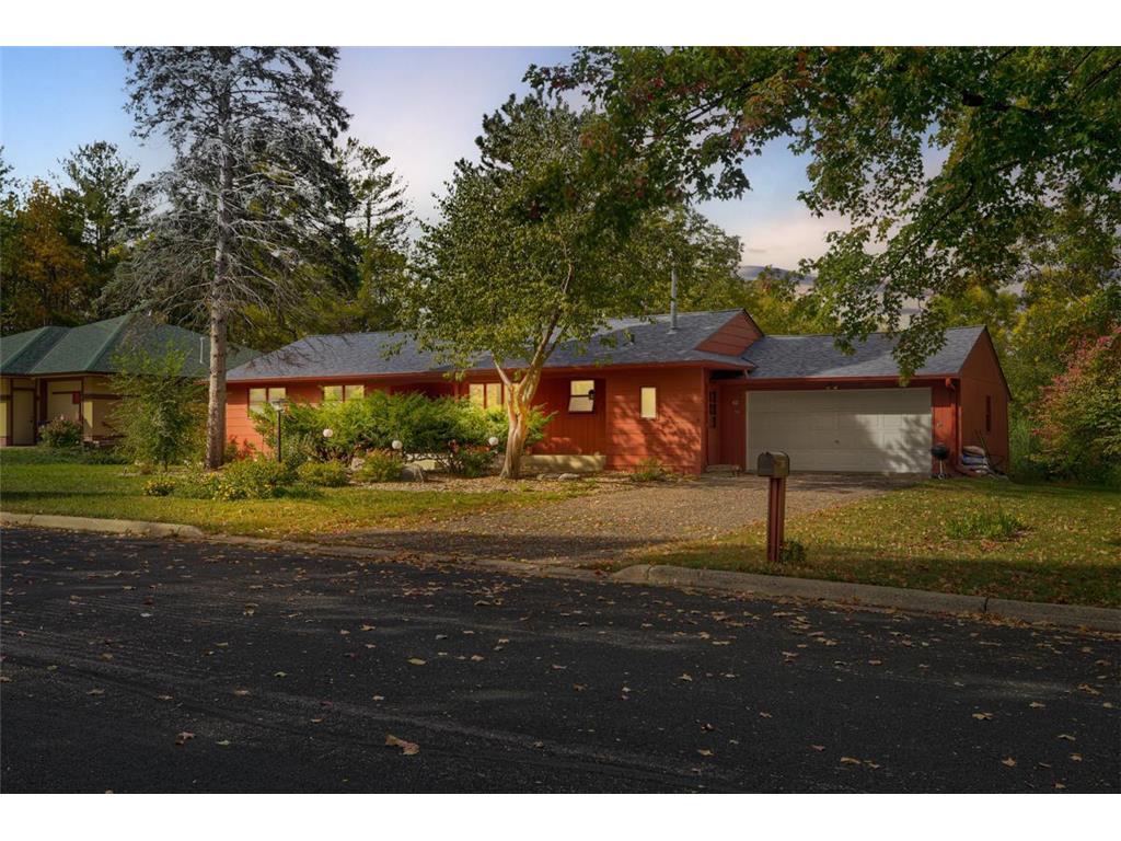 412 Ivanhoe Avenue Northfield MN 55057 6439327 image1