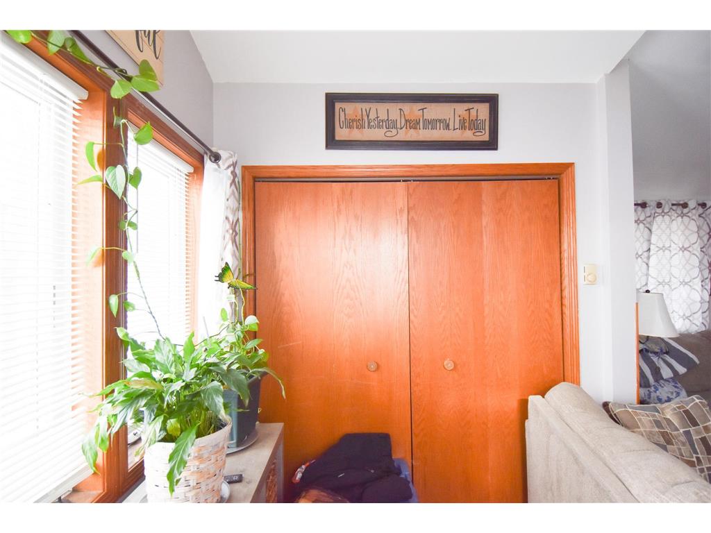 412 Kinney Avenue N Thief River Falls MN 56701 7012304 image2