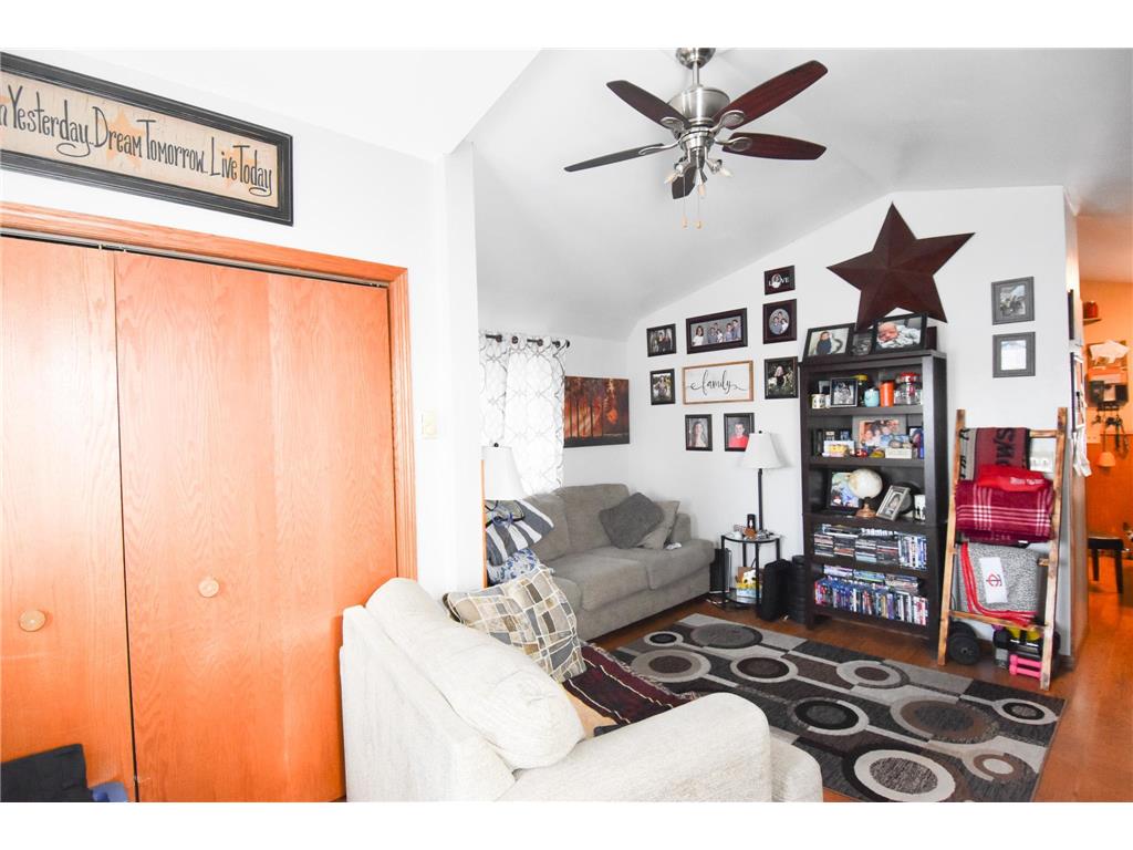 412 Kinney Avenue N Thief River Falls MN 56701 7012304 image5