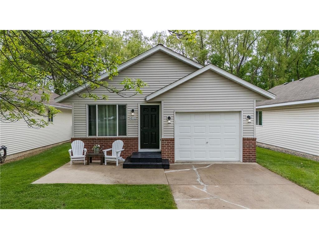 412 Lady Slipper Avenue NE New Prague MN 56071 6750133 image1