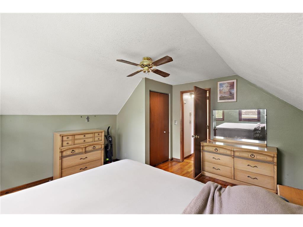 412 Oak Avenue SE Montgomery MN 56069 7088915 image15