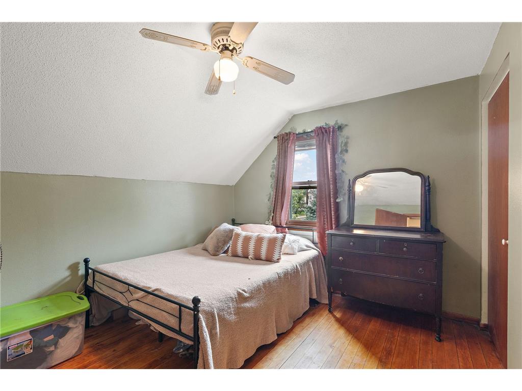 412 Oak Avenue SE Montgomery MN 56069 7088915 image18