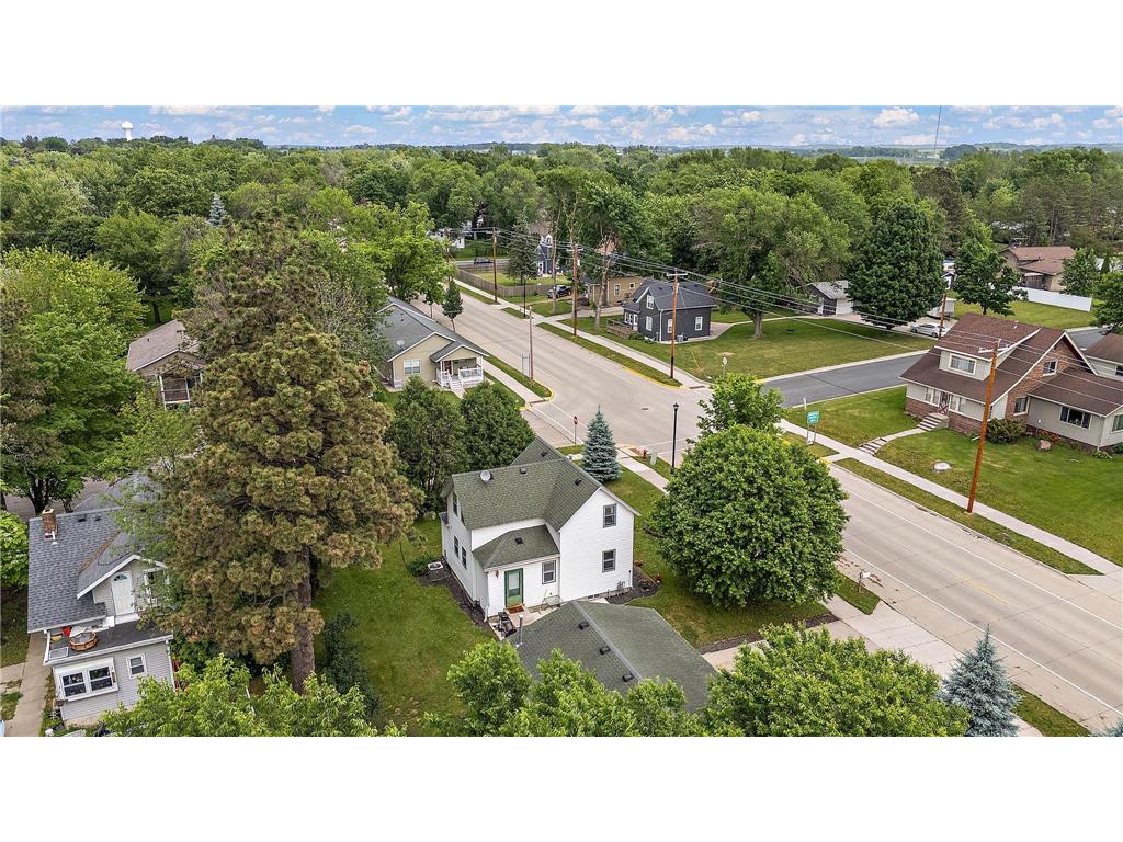 412 Oak Avenue SE Montgomery MN 56069 7088915 image27