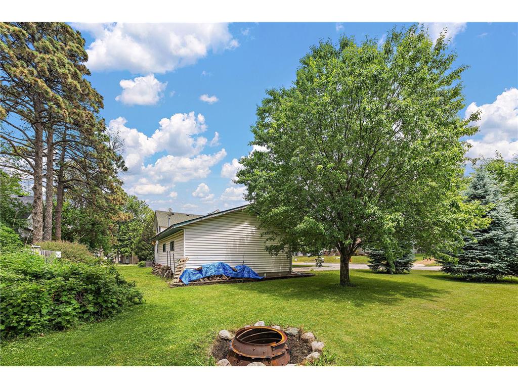412 Oak Avenue SE Montgomery MN 56069 7088915 image28
