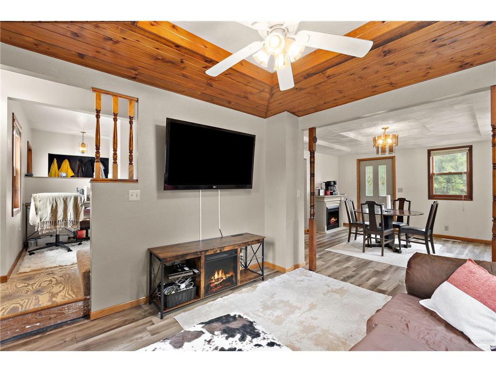 412 Oak Avenue SE Montgomery MN 56069 7088915 image5