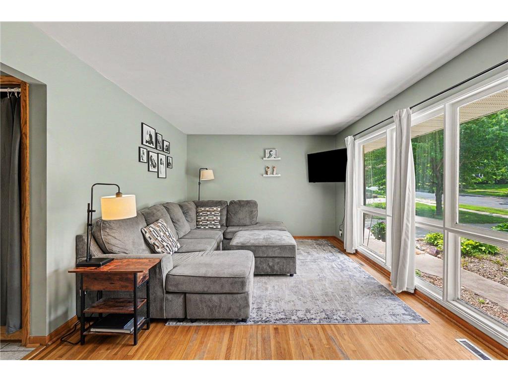 412 Plum Street N Northfield MN 55057 7114033 image2