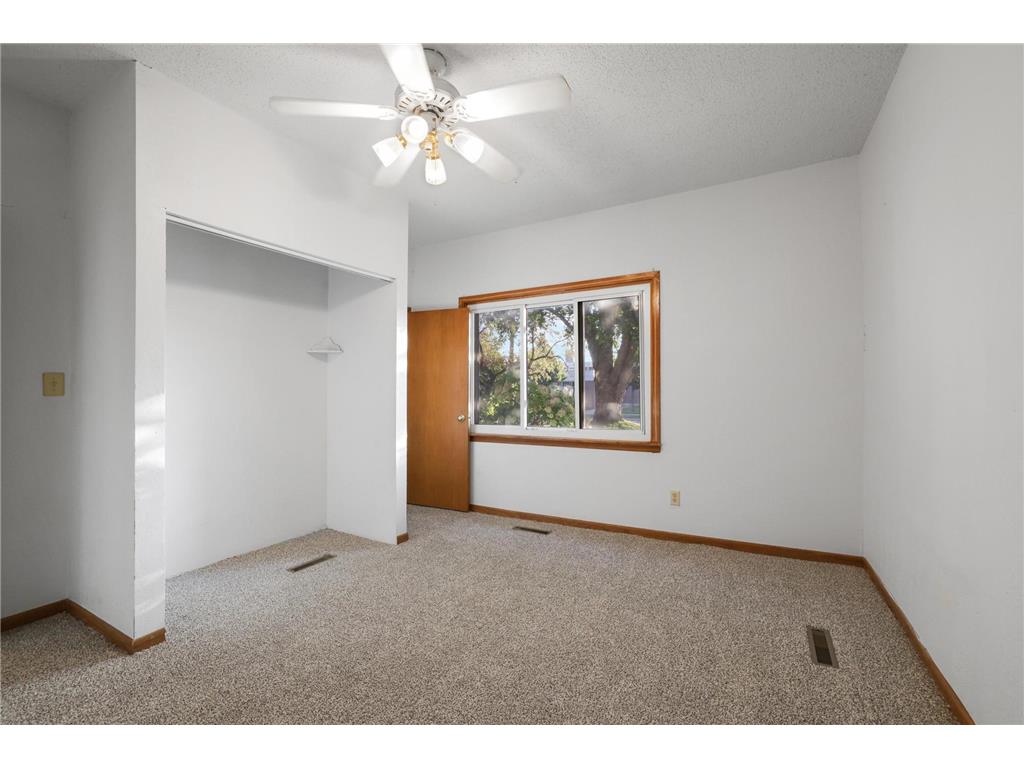 412 Prairie Avenue Faribault MN 55021 7049708 image17