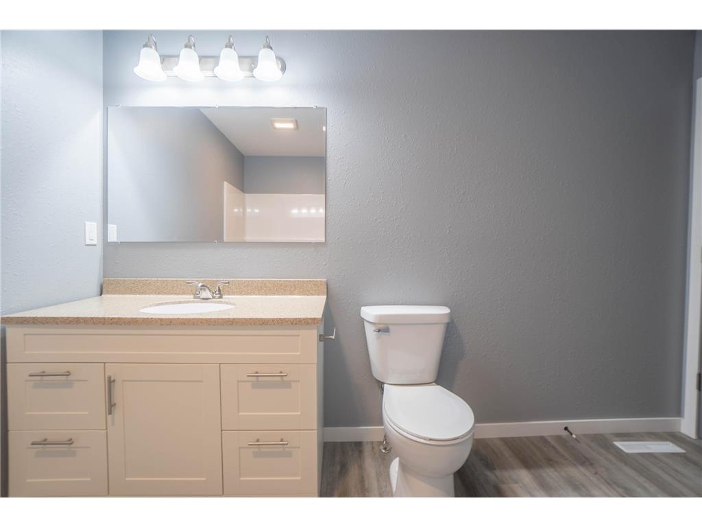 412 Russ Parta Drive New York Mills MN 56567 6825696 image24