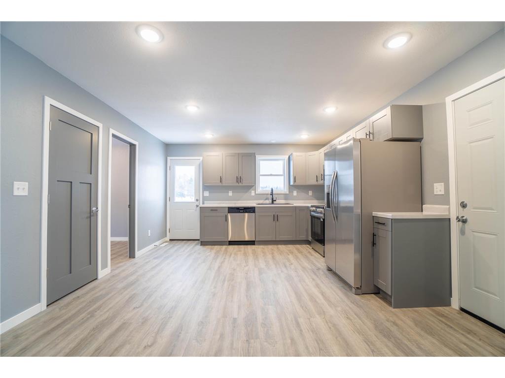 412 Russ Parta Drive New York Mills MN 56567 6825696 image5