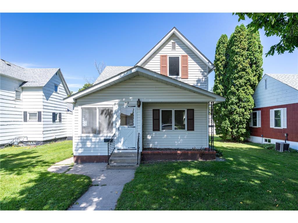 412 Stuart Avenue Crookston MN 56716 6591358 image1