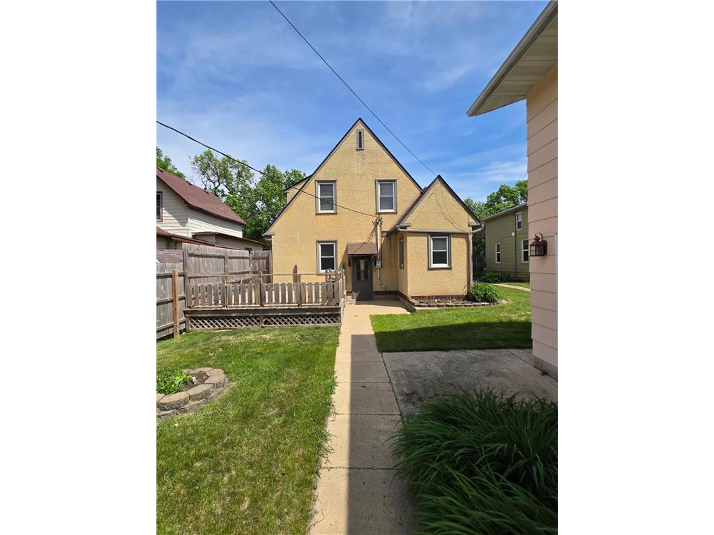 412 W Main Street Pipestone MN 56164 7080080 image17