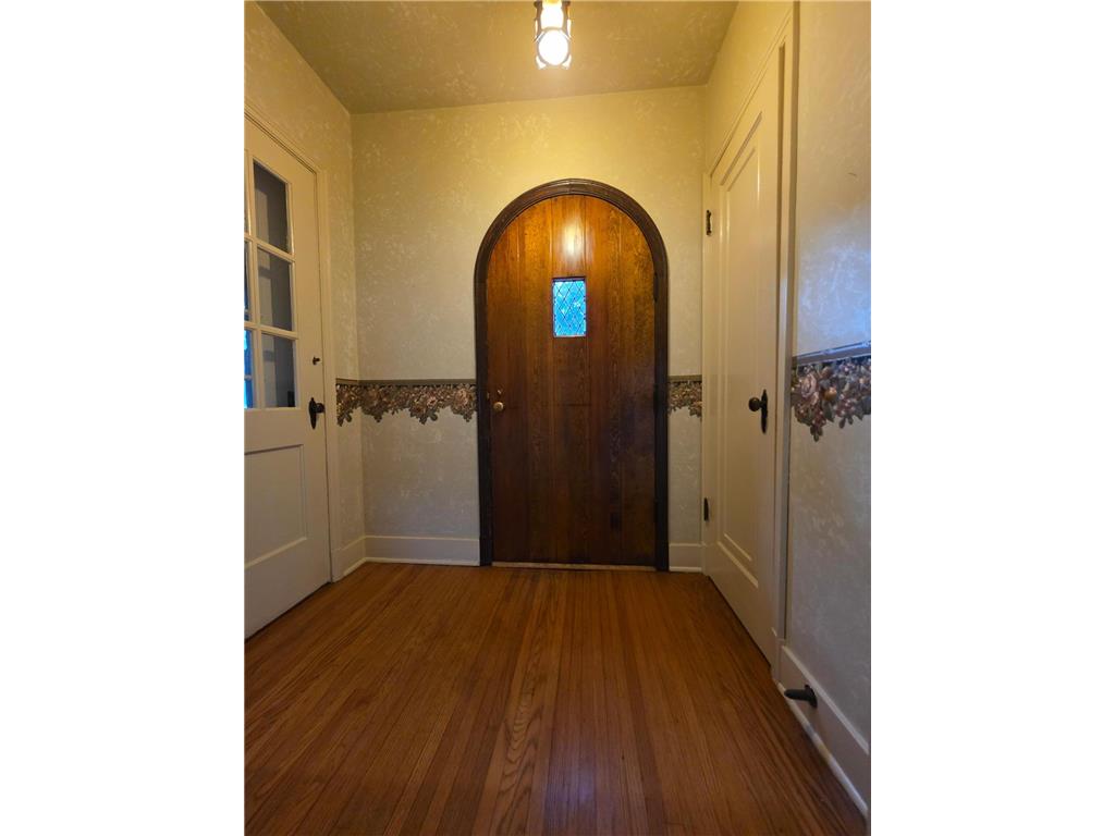 412 W Main Street Pipestone MN 56164 7080080 image2