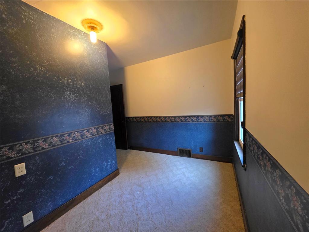 412 W Main Street Pipestone MN 56164 7080080 image28