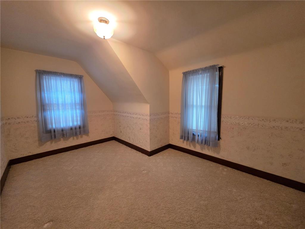 412 W Main Street Pipestone MN 56164 7080080 image30