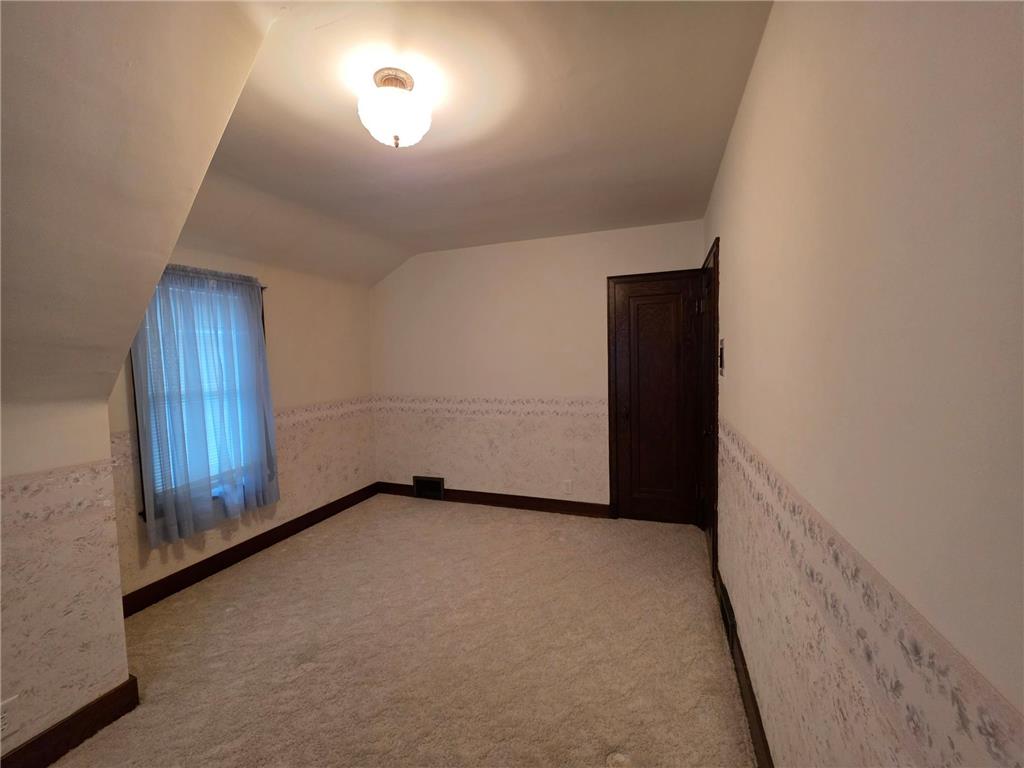 412 W Main Street Pipestone MN 56164 7080080 image31