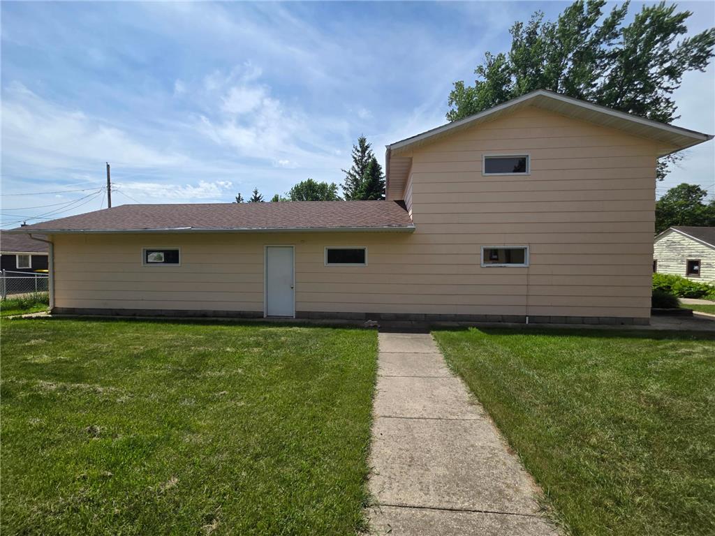 412 W Main Street Pipestone MN 56164 7080080 image42