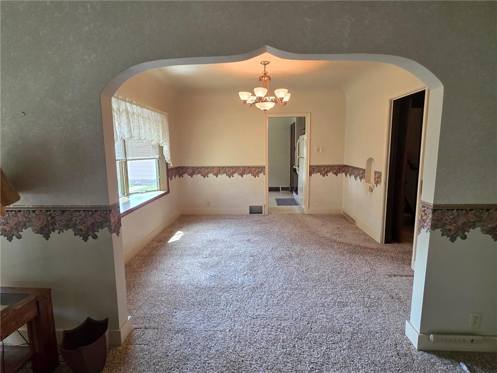 412 W Main Street Pipestone MN 56164 7080080 image6