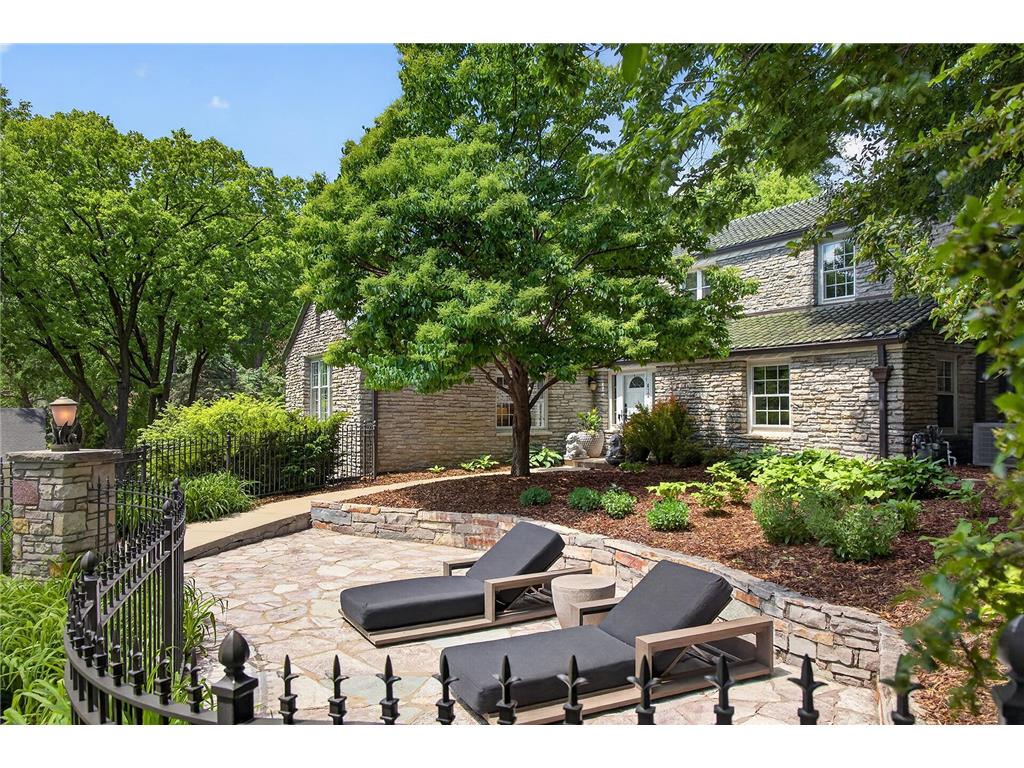 412 W Minnehaha Parkway Minneapolis MN 55419 7056266 image2
