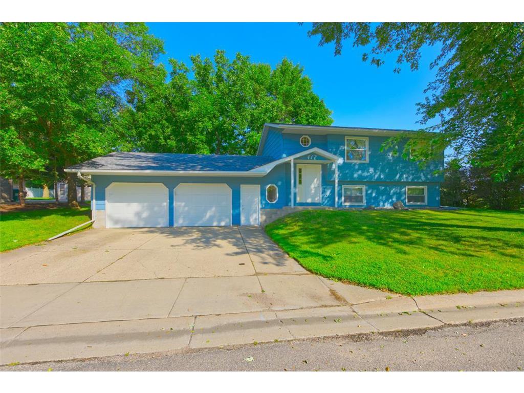 412 Westgate Drive Winsted MN 55395 6762165 image1