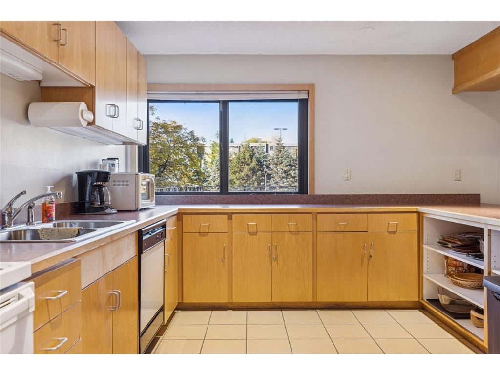 4120 Parklawn Avenue #119 Edina MN 55435 6813751 image31