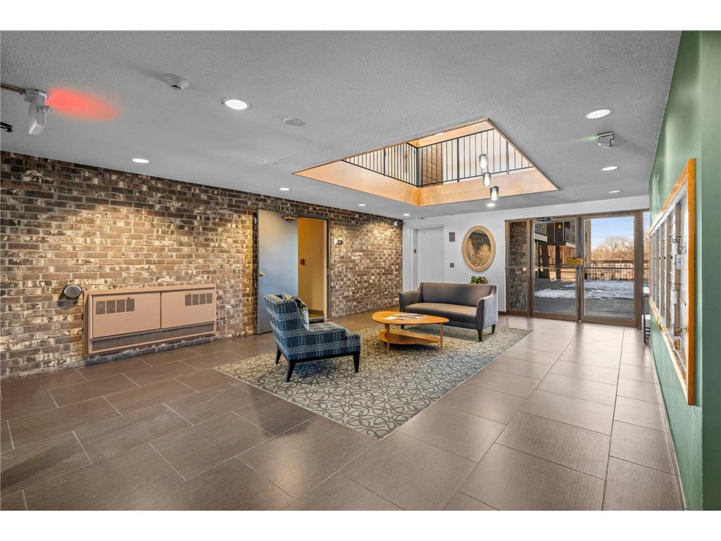 4120 Parklawn Avenue #120 Edina MN 55435 7011843 image13