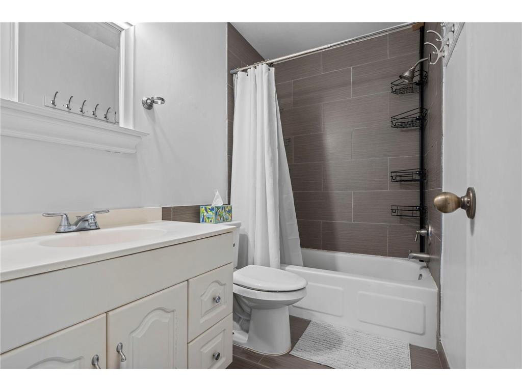 4120 Parklawn Avenue #120 Edina MN 55435 7011843 image32