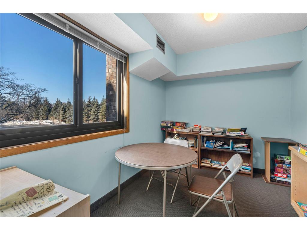 4120 Parklawn Avenue #120 Edina MN 55435 7011843 image41
