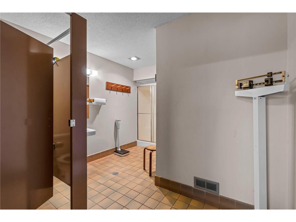 4120 Parklawn Avenue #120 Edina MN 55435 7011843 image49