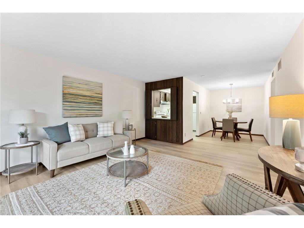 4120 Parklawn Avenue #219 Edina MN 55435 6748727 image1