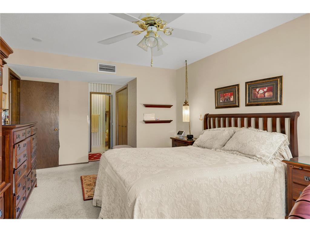 4120 Parklawn Avenue #222 Edina MN 55435 7060596 image18