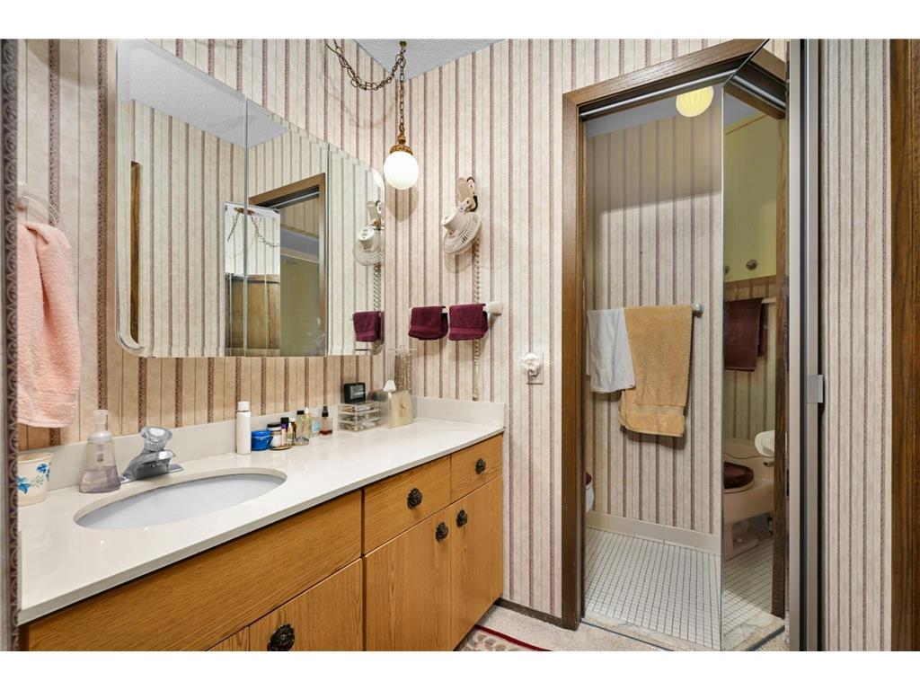 4120 Parklawn Avenue #222 Edina MN 55435 7060596 image20