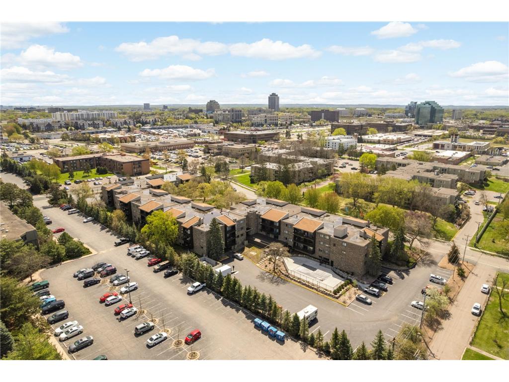 4120 Parklawn Avenue #222 Edina MN 55435 7060596 image56