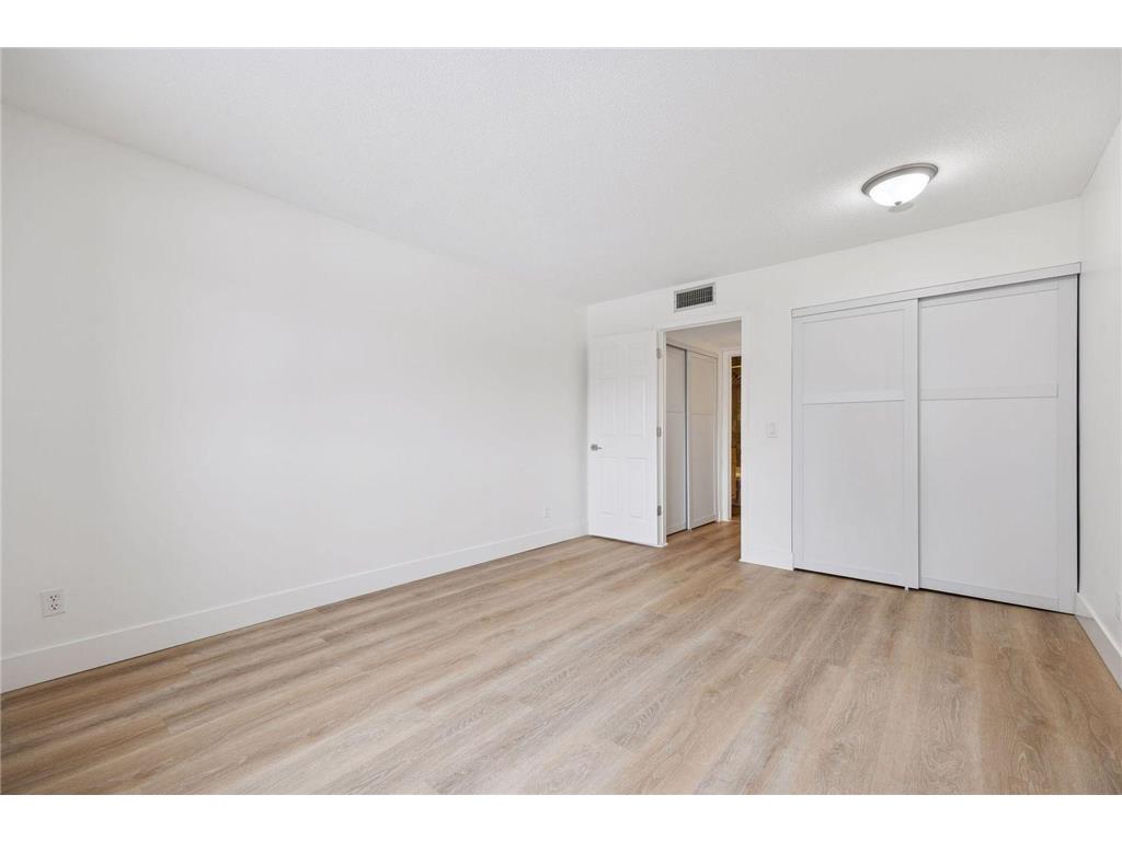 4120 Parklawn Avenue #228 Edina MN 55435 6824736 image20